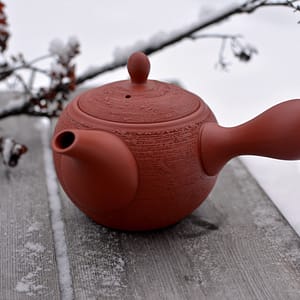 Japanilainen teekannu kyusu